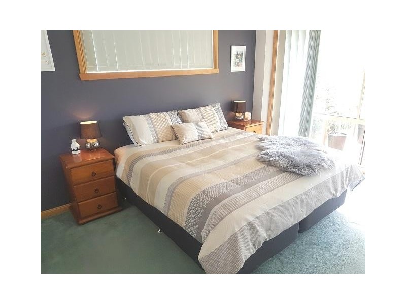 1 Fairway Drive, Penguin TAS 7316