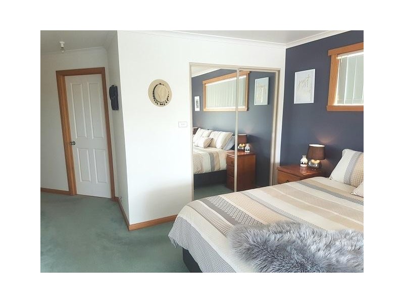 1 Fairway Drive, Penguin TAS 7316