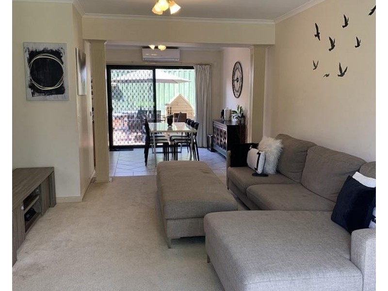 2/33 Leslie Street, Donvale VIC 3111