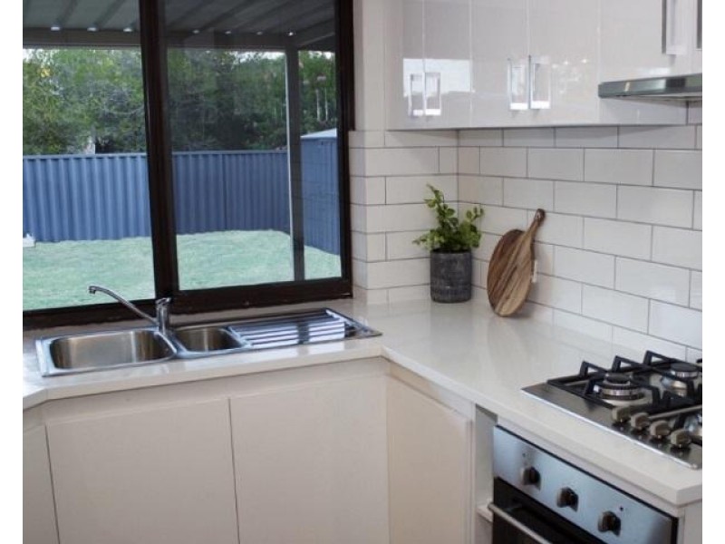 11 Maiden Park Road, Withers WA 6230