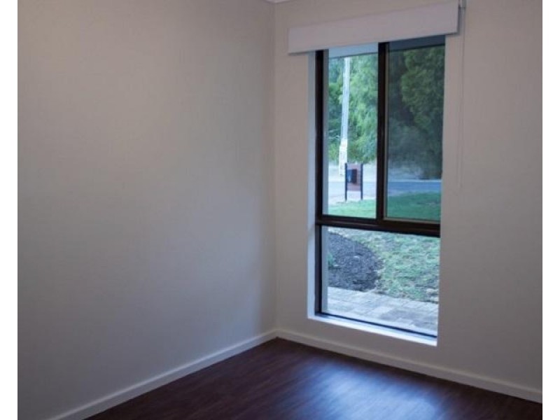 11 Maiden Park Road, Withers WA 6230