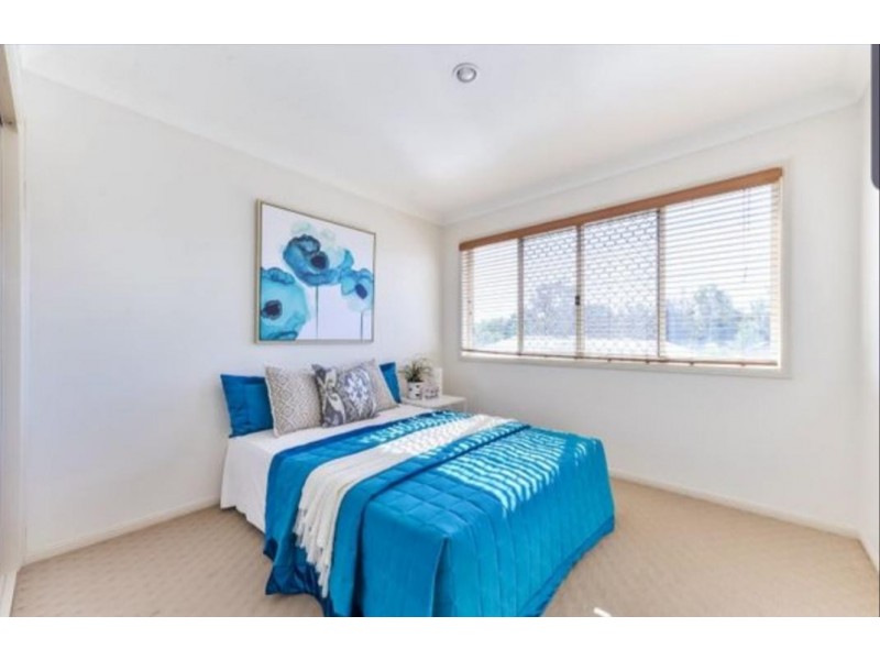 North Lakes QLD 4509