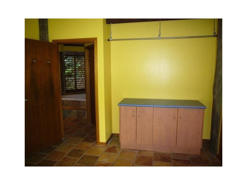 25 Bellevue Crescent, Edge Hill QLD 4870