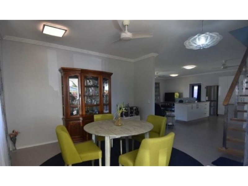 39 Seafarer Street, South Mission Beach QLD 4852