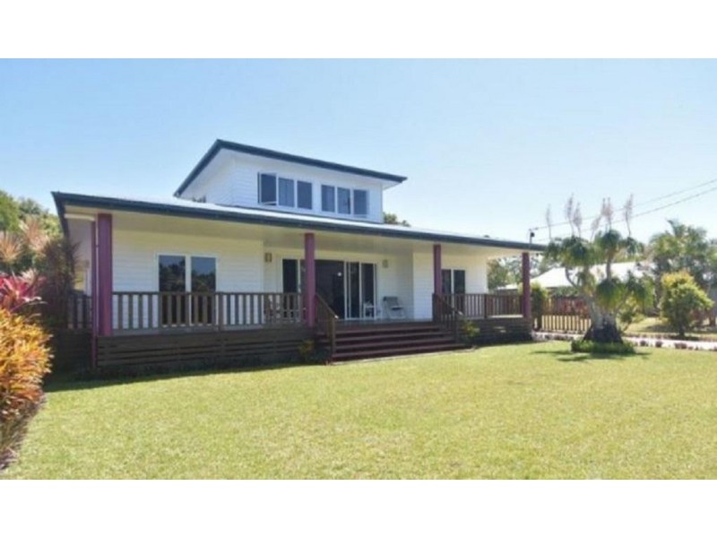 39 Seafarer Street, South Mission Beach QLD 4852
