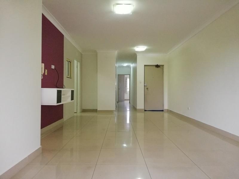 2/61-63 Windsor Road, Merrylands NSW 2160