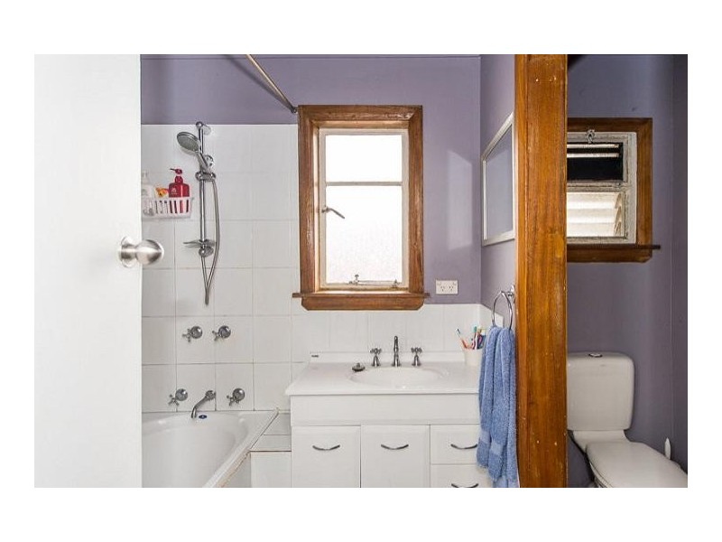 420 Brooker Highway, Derwent Park TAS 7009