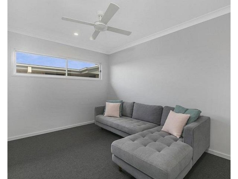 15A Russell Street, Cleveland QLD 4163