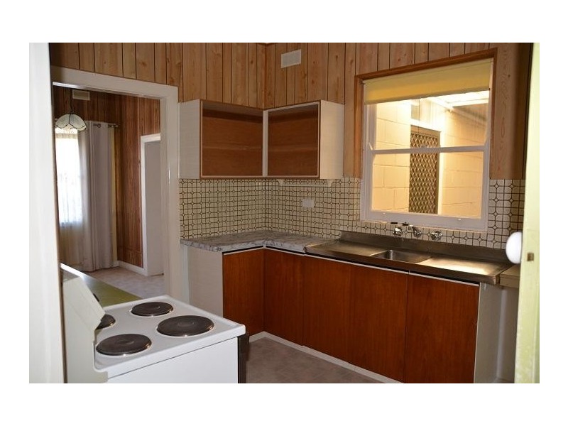 69 Kingston Avenue, Daw Park SA 5041