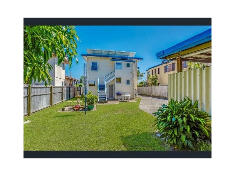 2/16 Gardenia Grove, Burleigh Heads QLD 4220