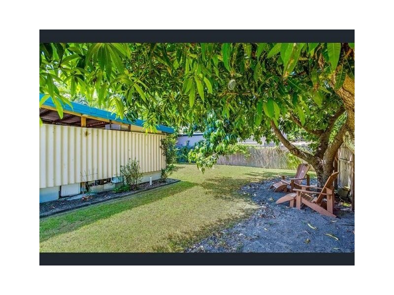 2/16 Gardenia Grove, Burleigh Heads QLD 4220