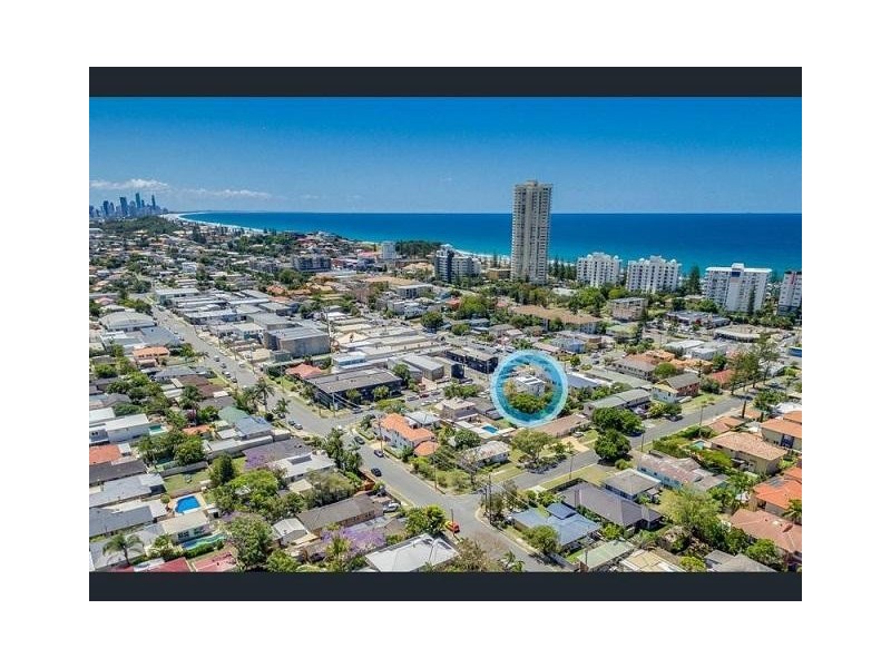 2/16 Gardenia Grove, Burleigh Heads QLD 4220