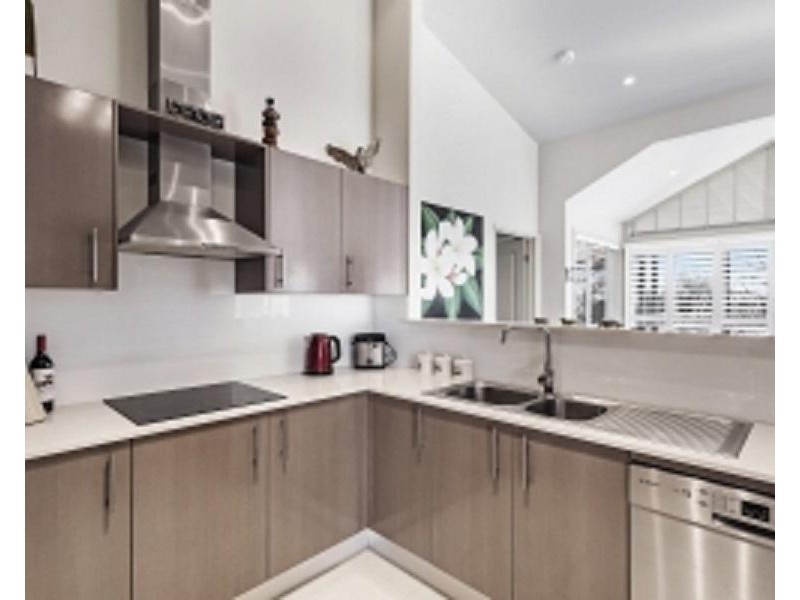 17 Upton Street, Soldiers Point NSW 2317