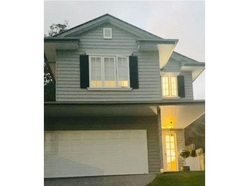 16 Eliza Close, The Gap QLD 4061