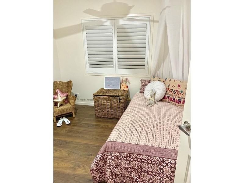 16 Eliza Close, The Gap QLD 4061