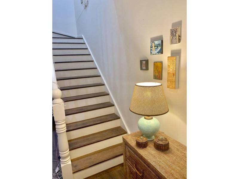 16 Eliza Close, The Gap QLD 4061