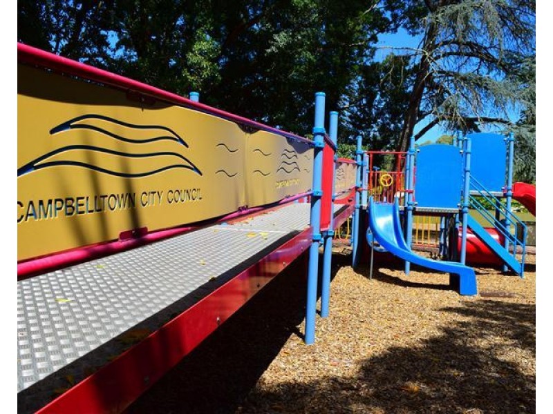 1 Hamish Grove, Rostrevor SA 5073