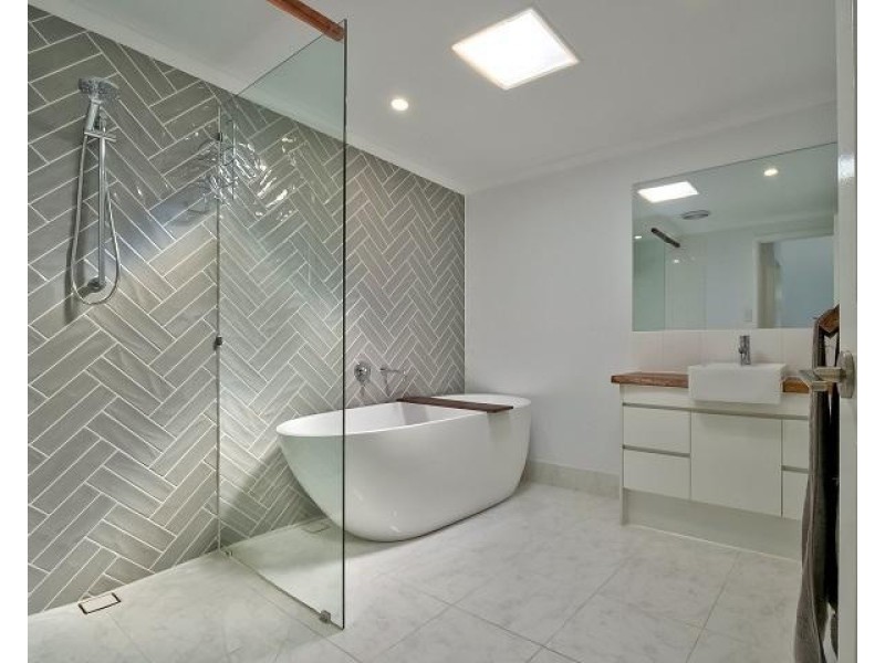 62 Aberdeen Avenue, Maryborough QLD 4650