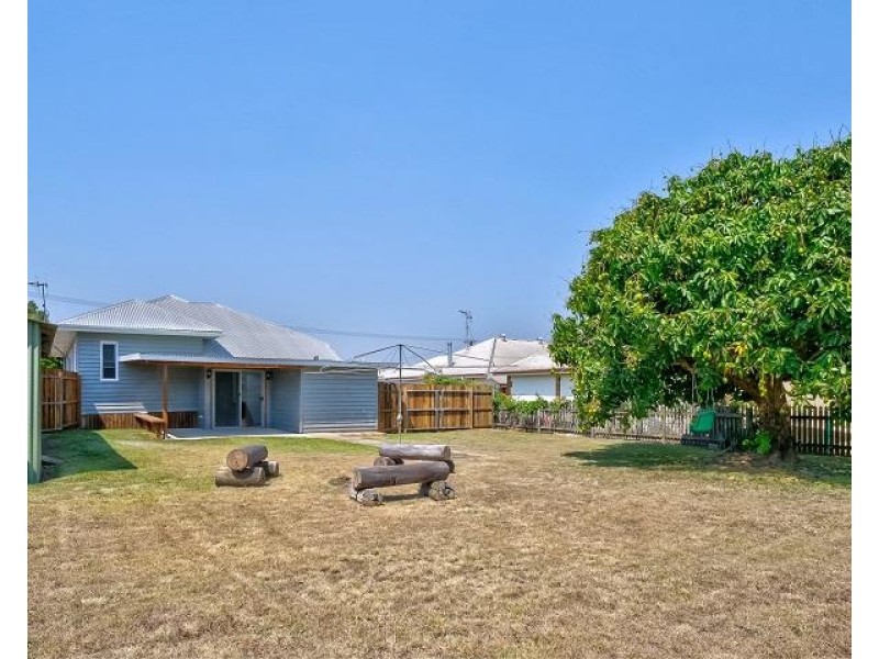 62 Aberdeen Avenue, Maryborough QLD 4650