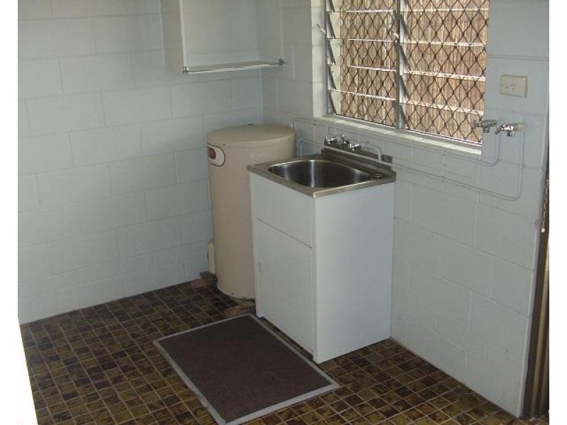 2/49 Frank Street, Kirwan QLD 4817