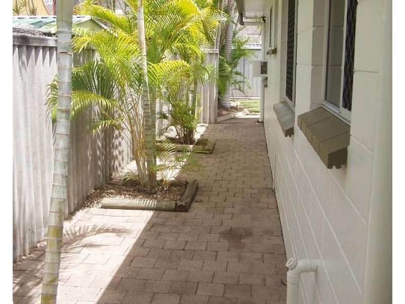 2/49 Frank Street, Kirwan QLD 4817