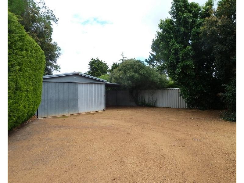 74 Temby Avenue, Kalamunda WA 6076