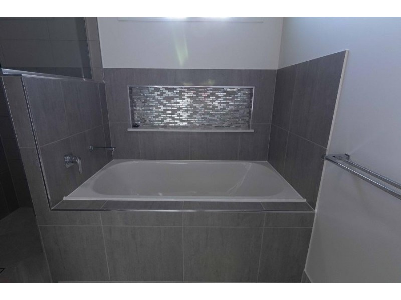 35 La Glorie Circuit, Burdell QLD 4818