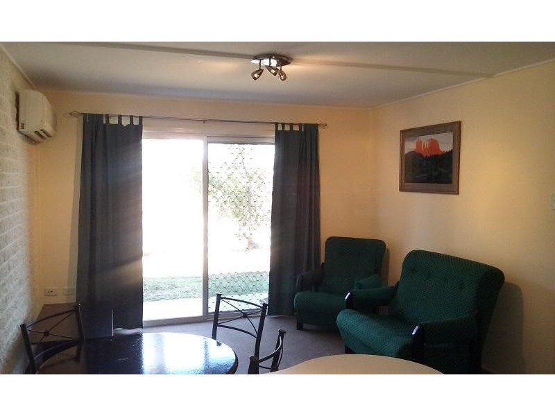 1-5/70 Glenlyon Street, Gladstone QLD 4680