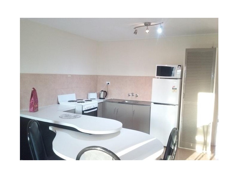 1-5/70 Glenlyon Street, Gladstone QLD 4680