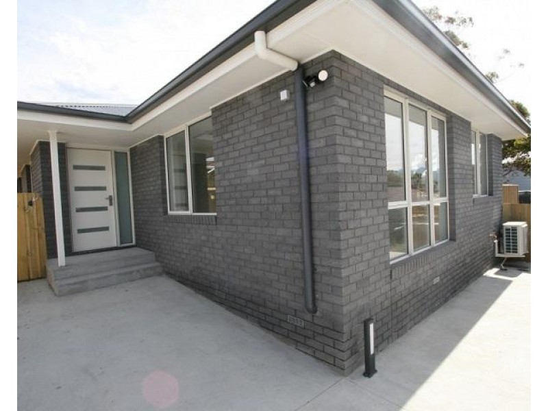 2/13 Swift Place, Kingston TAS 7050