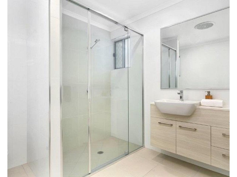 10/43-45 Sims Esplanade, Yorkeys Knob QLD 4878