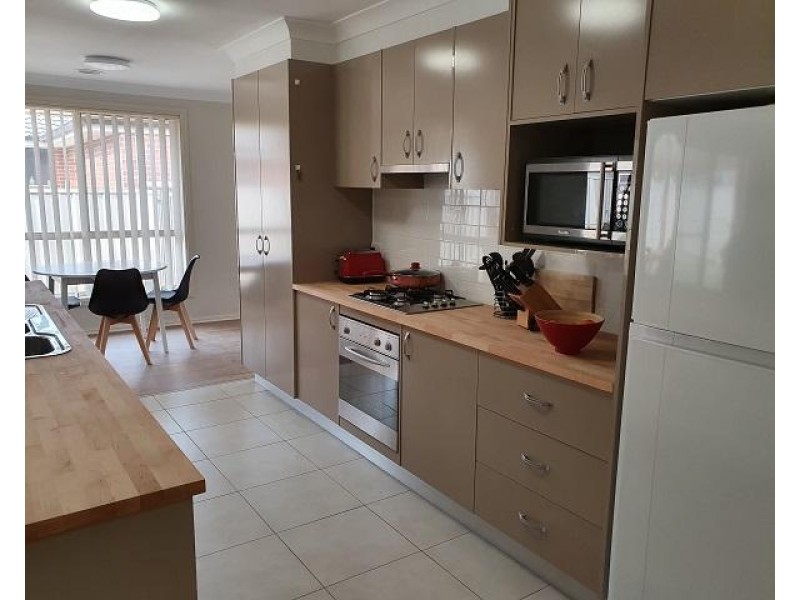 45 Fahy Crescent, Orange NSW 2800