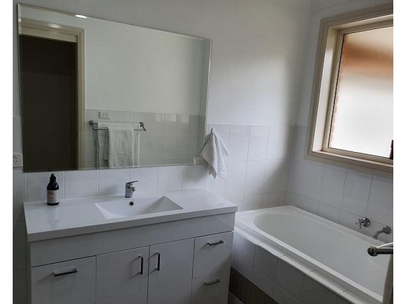 45 Fahy Crescent, Orange NSW 2800