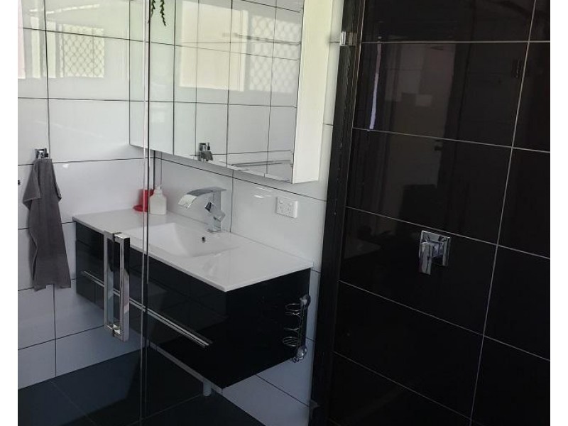 23 Sydney Street, Brassall QLD 4305