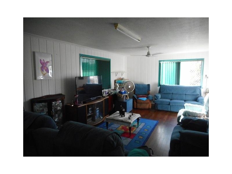 13 Pine Avenue, Beenleigh QLD 4207