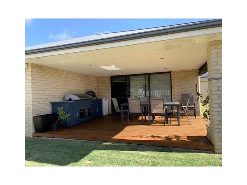 7 Eglinton Terrace, Dudley Park WA 6210