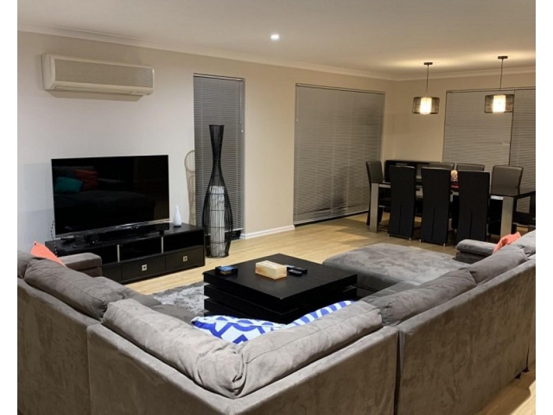 7 Eglinton Terrace, Dudley Park WA 6210