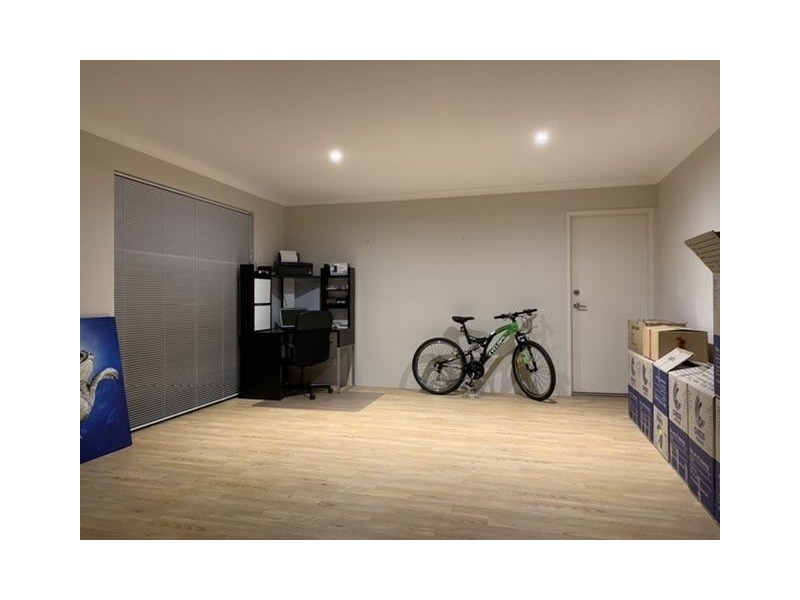 7 Eglinton Terrace, Dudley Park WA 6210