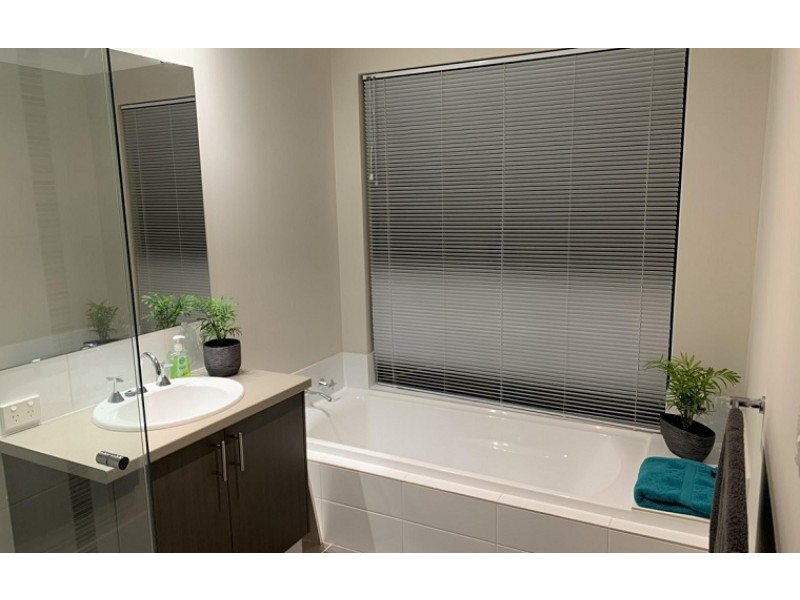 7 Eglinton Terrace, Dudley Park WA 6210