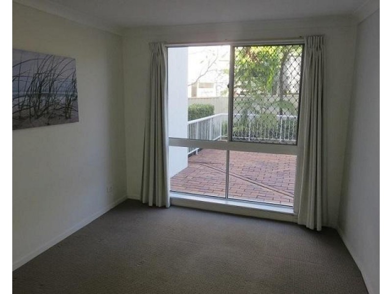 5/98 Seagull Avenue, Mermaid Beach QLD 4218