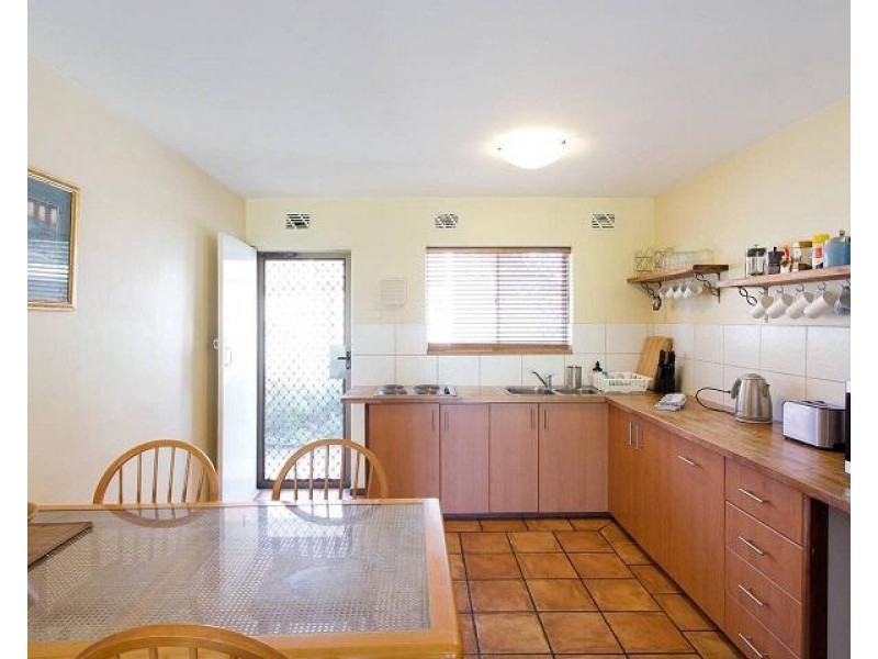 1/15 Knutsford Street, Fremantle WA 6160