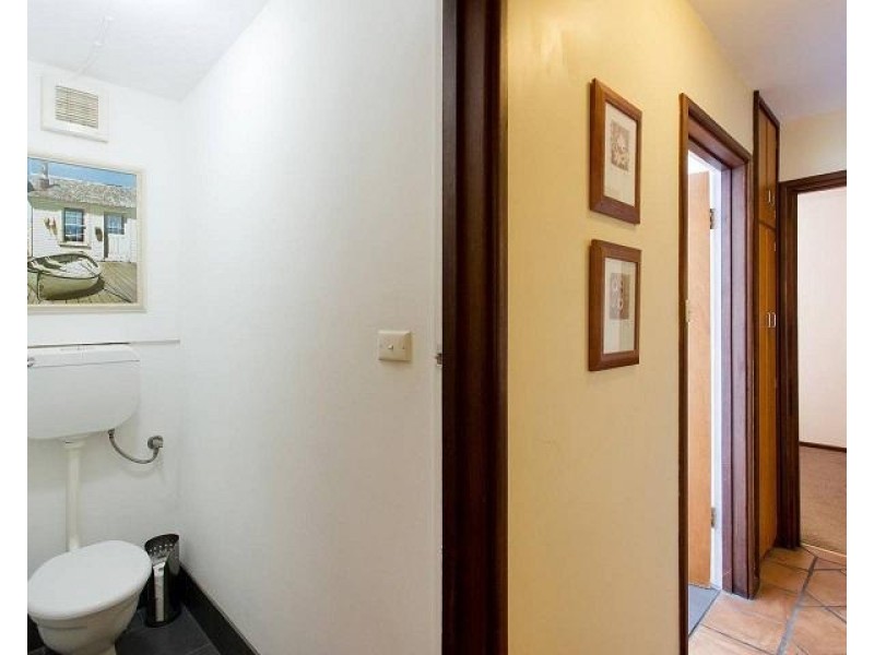 1/15 Knutsford Street, Fremantle WA 6160