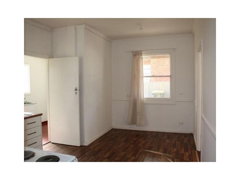 25 Midlow Road, Elizabeth Downs SA 5113