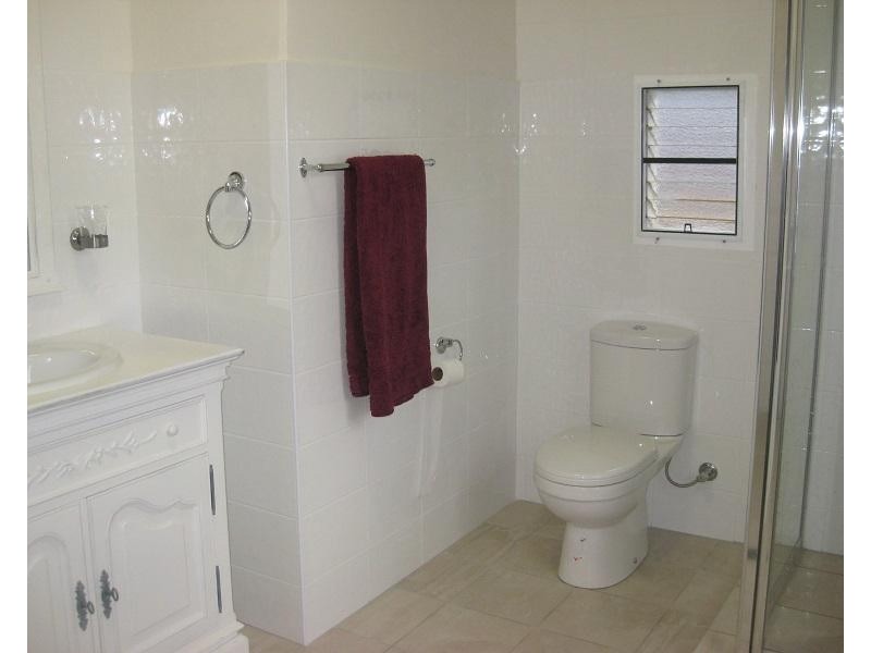 1A Richmond Street, Hermit Park QLD 4812