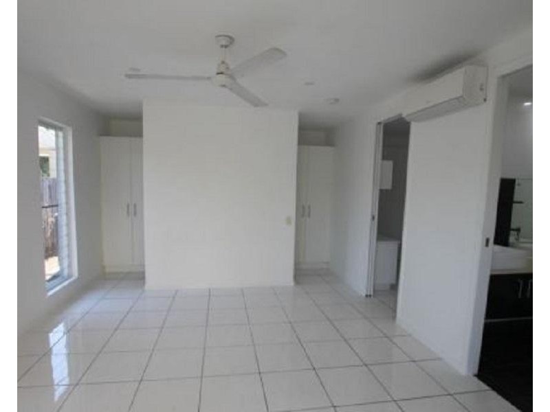 35 Buccaneer Street, South Mission Beach QLD 4852