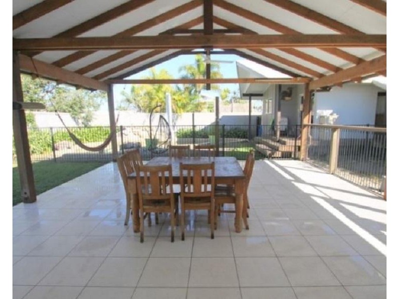 35 Buccaneer Street, South Mission Beach QLD 4852