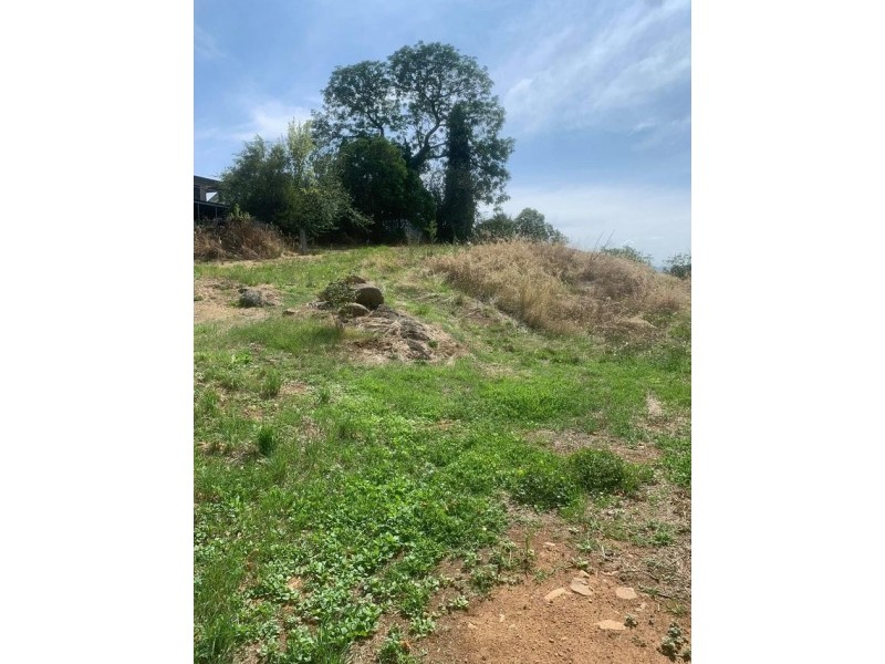 138 Capper Street, Tumut NSW 2720