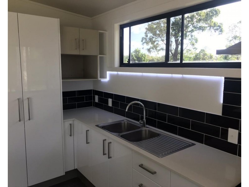 11 Alistair Court, Macleay Island QLD 4184