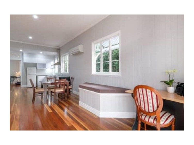 95 Lancaster Street, Coorparoo QLD 4151