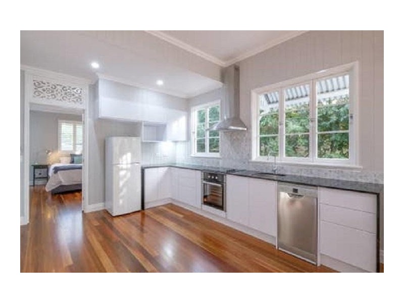 95 Lancaster Street, Coorparoo QLD 4151